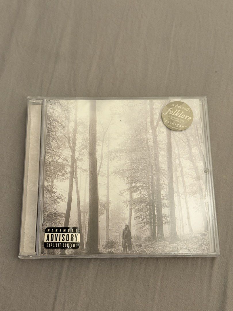 Taylor Swift Folklore CD (Category: CDs & DVDs) located in Manila. Submitted by renzogrija02184 (Listing ID 1424699107, Image 1). Description: .