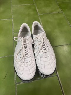 由 weddingbon (刊登 ID 1424562674，圖片 1) 提交，位於 的 (類別：)，說明：。