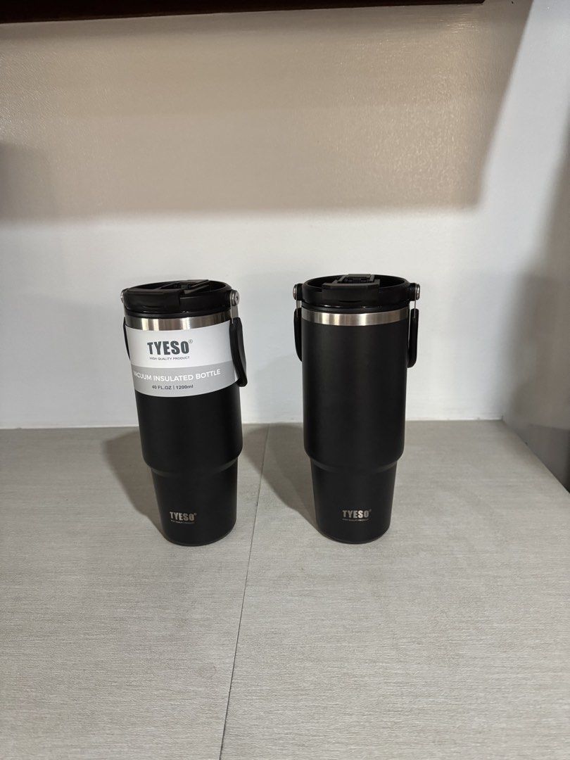 TYESO Vacuum Insulated Bottle 48oz (Category: Water Bottles & Tumblers) located in Makati City. Submitted by blushvanilla (Listing ID 1424527175, Image 1). Description: 1000 only for both!.