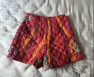 (Category: ) located in . Submitted by june_n (Listing ID 1424641208, Image 1). Description: .