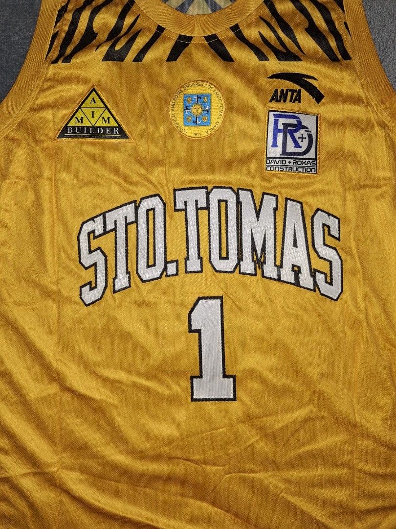 UST GROWLING TIGERS #1 Calimag (Category: Activewear) located in Taguig. Submitted by truffles_2025 (Listing ID 1424596858, Image 2). Description: UST GROWLING TIGERS #1 Calimag UAAP Season 85 - Size XL (Length 31 inc × Width 23 inc) - Price 2,500 .
