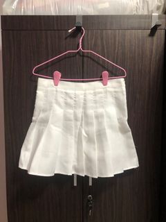 (Category: ) located in . Submitted by wardrobefiesta (Listing ID 1424584311, Image 1). Description: .