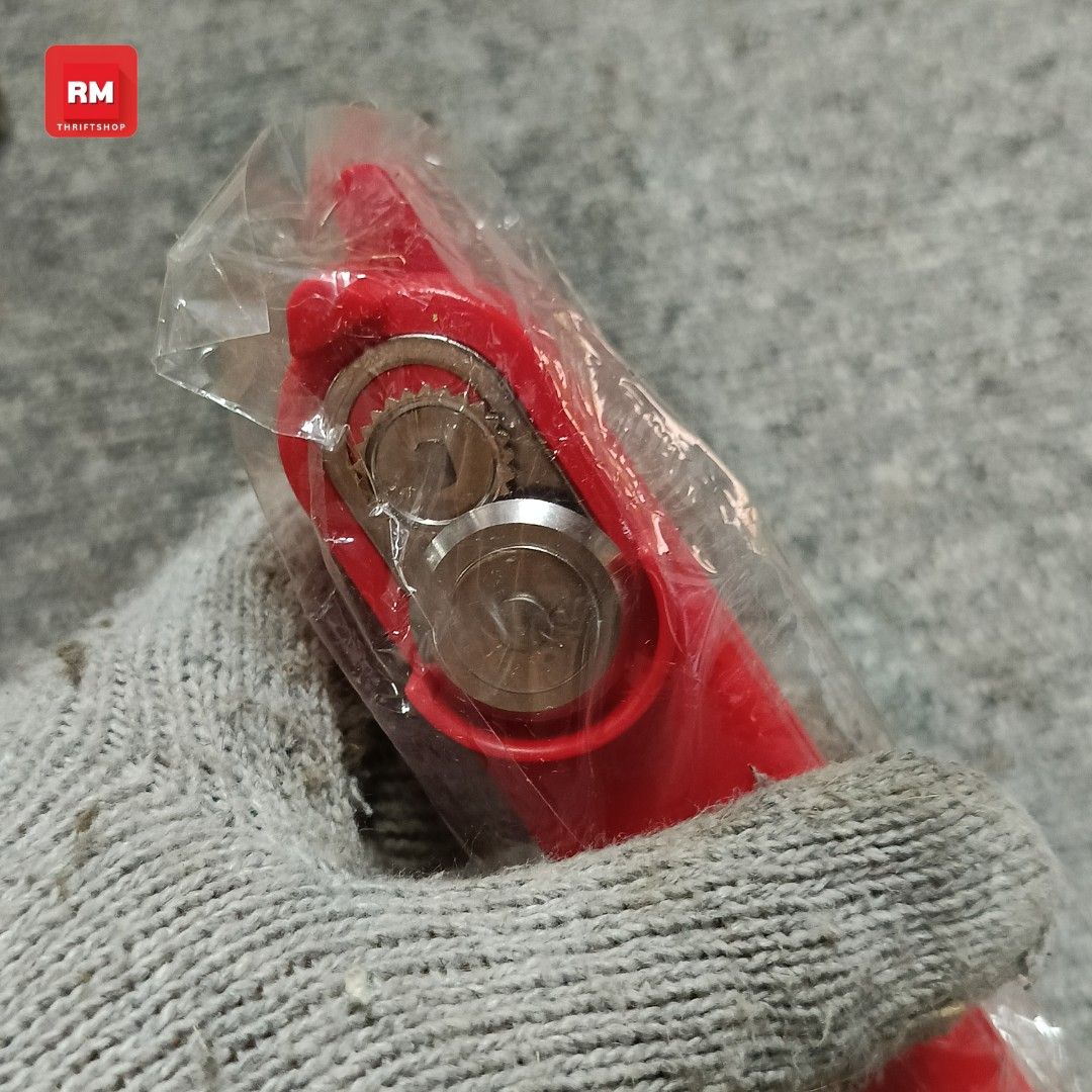 WMF Der Perfekte Dosenmeister Can Opener | Y (Category: Other Kitchenware & Tableware) located in Meycauayan. Submitted by redmants2011 (Listing ID 1424660121, Image 3). Description: Fixed Price Flash Express.