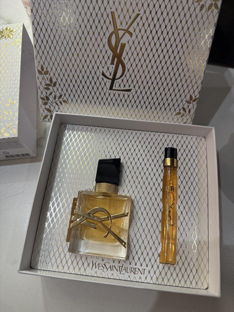YSL Libre Set (Category: Fragrance & Deodorants) located in Quezon City. Submitted by zerinap (Listing ID 1424628028, Image 1). Description: .