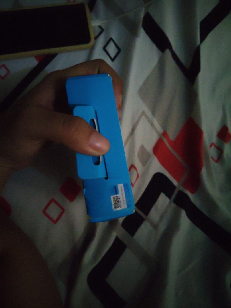 20watts anker adaptor (Category: Chargers & Cables) located in Manila. Submitted by prince__24 (Listing ID 1424775972, Image 3). Description: nasa pic na details.