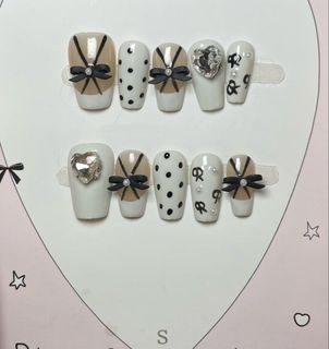 (Category: ) located in . Submitted by restylebycharisa (Listing ID 1424825355, Image 1). Description: .