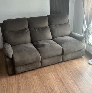 (Category: ) located in . Submitted by 2wheelz (Listing ID 1424753393, Image 1). Description: .