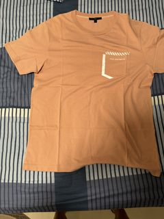 （分類：）位於 。 由 iamisaacjai1021 提交（商品編號 1424704484，圖片 1）。簡介： 。