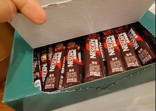 （分類：）位於 。 由 manimakeup 提交（商品編號 1424851985，圖片 1）。簡介： 。