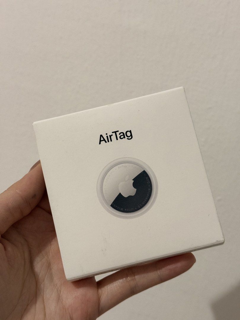 Air Tag445675685482352640