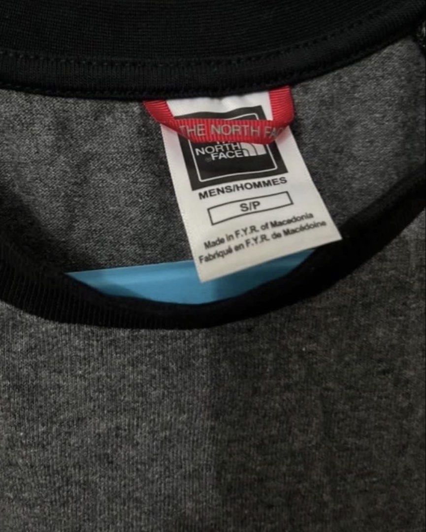 BN The North Face Shirt (Category: Tshirts & Polo Shirts ) located in Mandaluyong City. Submitted by _jebtrd (Listing ID 1424810907, Image 2). Description: New, no tag. Nalabahan lang. Di nasuot. Fits small-medium frames (Pinoy size).
