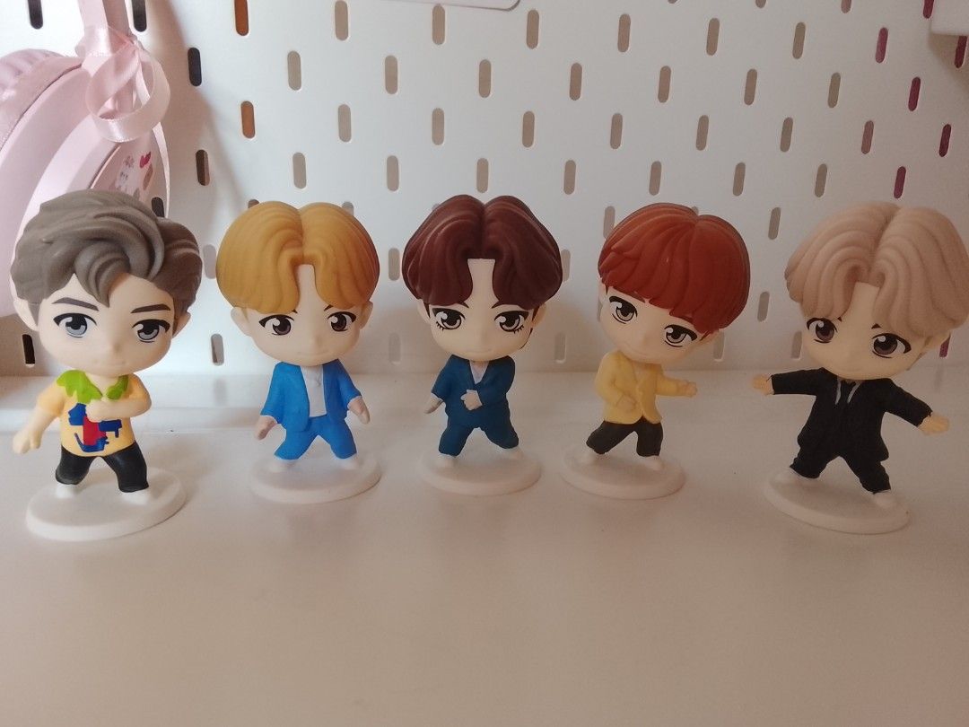BTS Tiny Tan Figures [TAKE ALL] (Category: Designer & Blind Box Toys) located in Cavite. Submitted by pompompurines (Listing ID 1424766176, Image 1). Description: BTS TINY TAN comes with the boxes 200 for all payment method:gcash location:Imus Cavite.