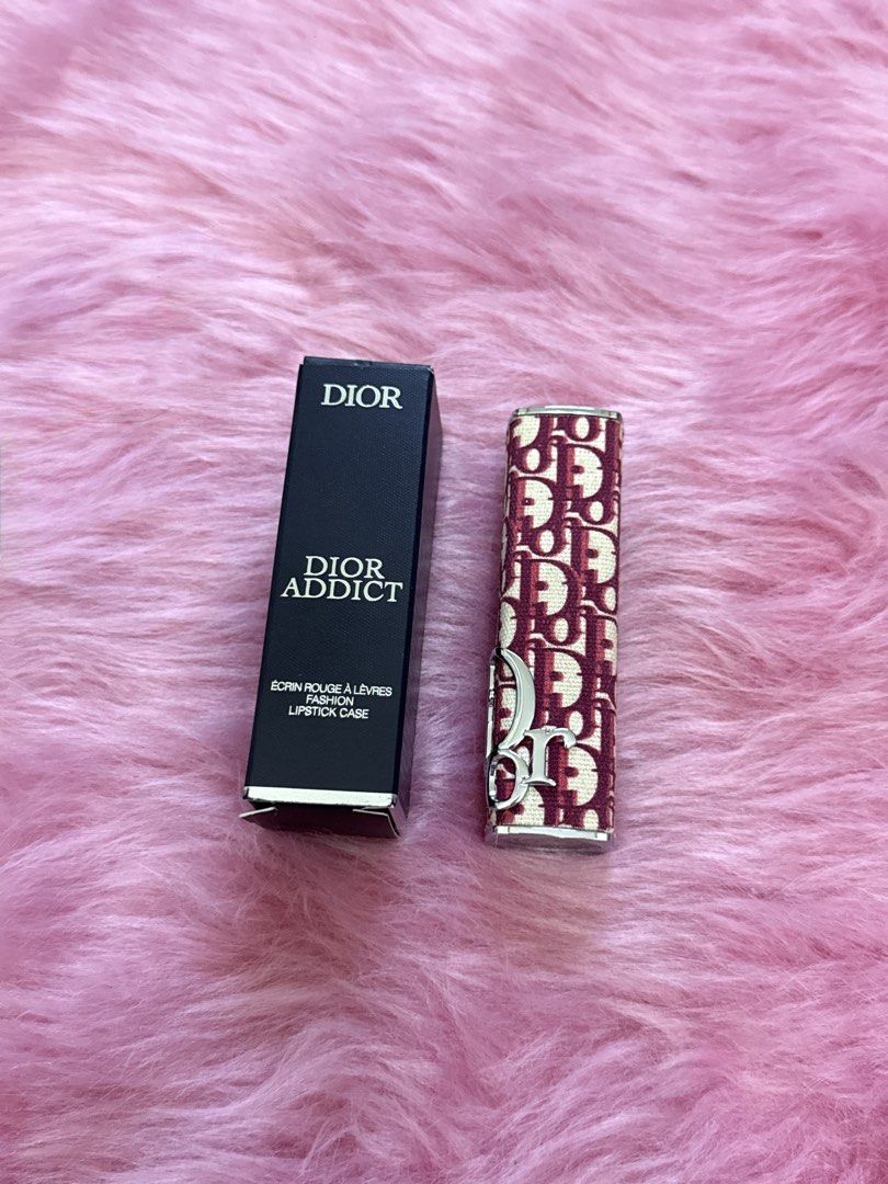 Burgundy Oblique Dior Addict ecrin case (Category: Makeup) located in Rizal. Submitted by bhe.mm (Listing ID 1424791594, Image 2). Description: CASE for Dior Addict lippie Check Receipt, bought for 3,100 no flaws, no deform, no faded part,no gasgas. Gcash Payment shipping lalamove or J&T (sf shoulder by buyer).