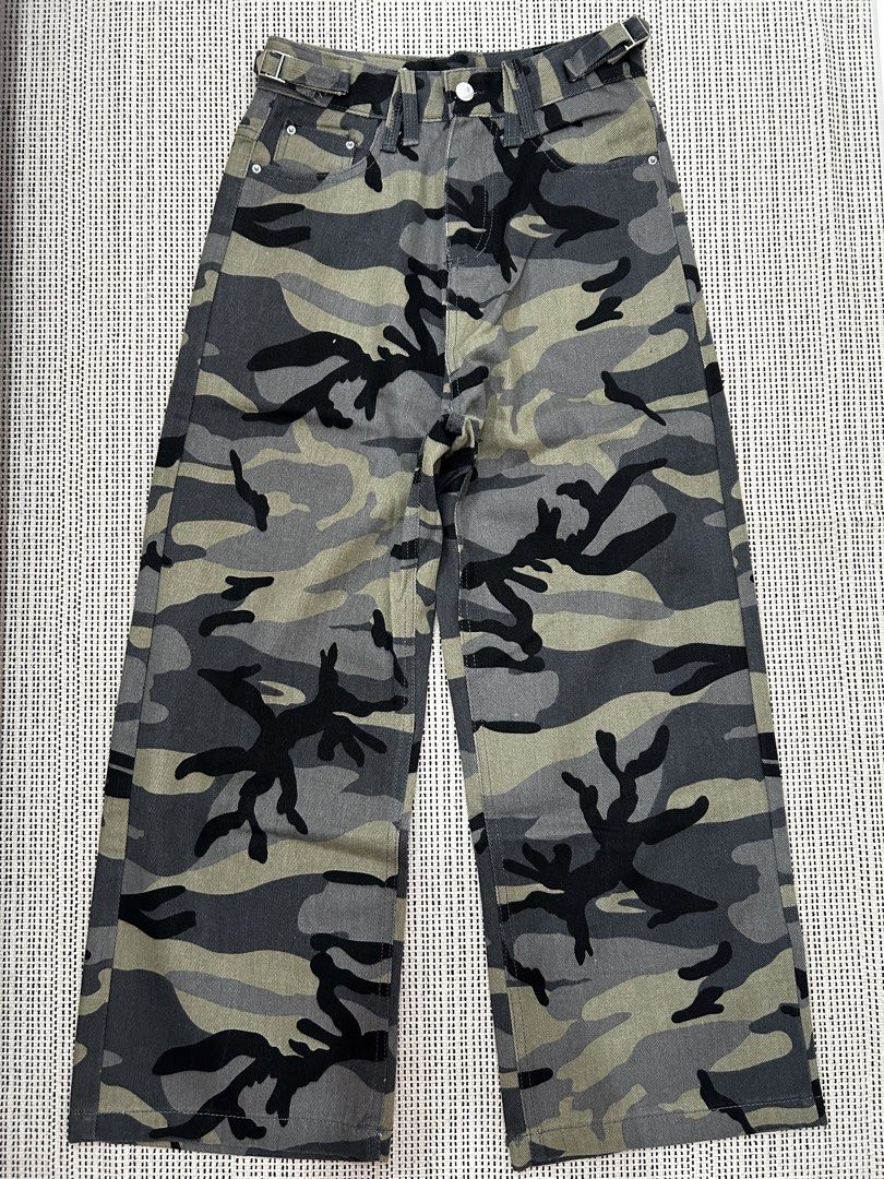 Camouflage Wide Leg Jeans (Category: Jeans) located in Quezon City. Submitted by christianramirez (Listing ID 1424738403, Image 1). Description: Waist 26 inches Length 37 inches Leg opening 10.5 inches Used only once for fitting.