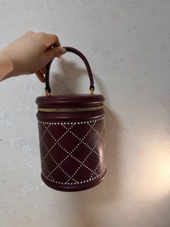 （分類：）位於 。 由 whatttt26 提交（商品編號 1424869059，圖片 1）。簡介： 。