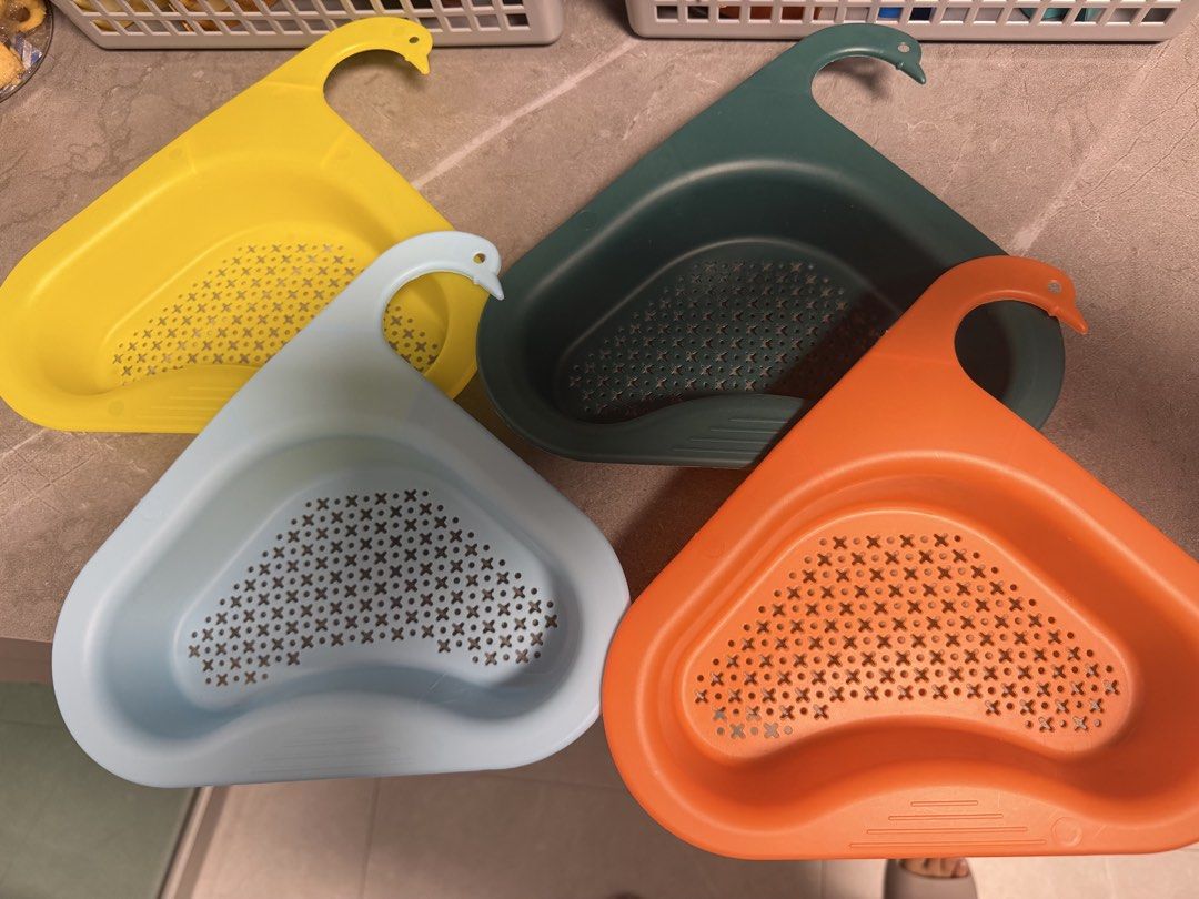 Colorful Kitchen Colanders - Set of 4446003002003302400