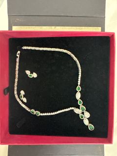 (Category: ) located in . Submitted by mindee (Listing ID 1424818261, Image 1). Description: .