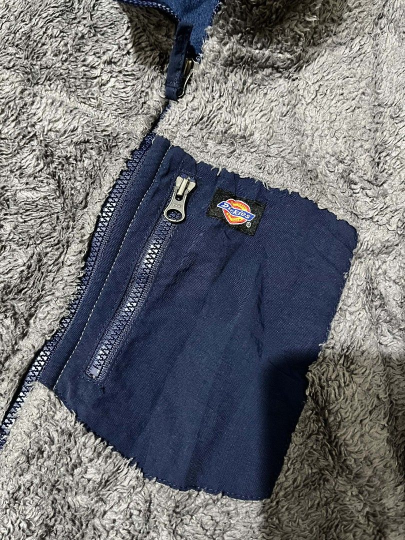 Dickies High-Pile Deep Fleece Zip-Up Jacket (Category: Coats, Jackets and Outerwear) located in Zamboanga. Submitted by archivist_ (Listing ID 1424813873, Image 2). Description: Stay warm without sacrificing style with this authentic Dickies high-pile fleece. Featuring a "deep pile" textured exterior and a soft bonded interior, this jacket is designed for maximum heat retention and comfort. The contrast navy chest pocket adds a classic utility vi