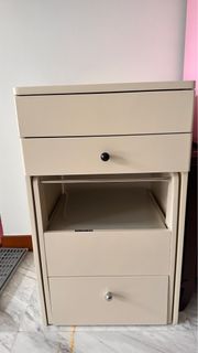 Dressing Table With Mirror, Furniture & Home Living, Furniture, Tables ...