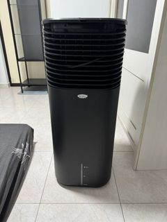 (Category: ) located in . Submitted by jiawei.y (Listing ID 1424759944, Image 1). Description: .