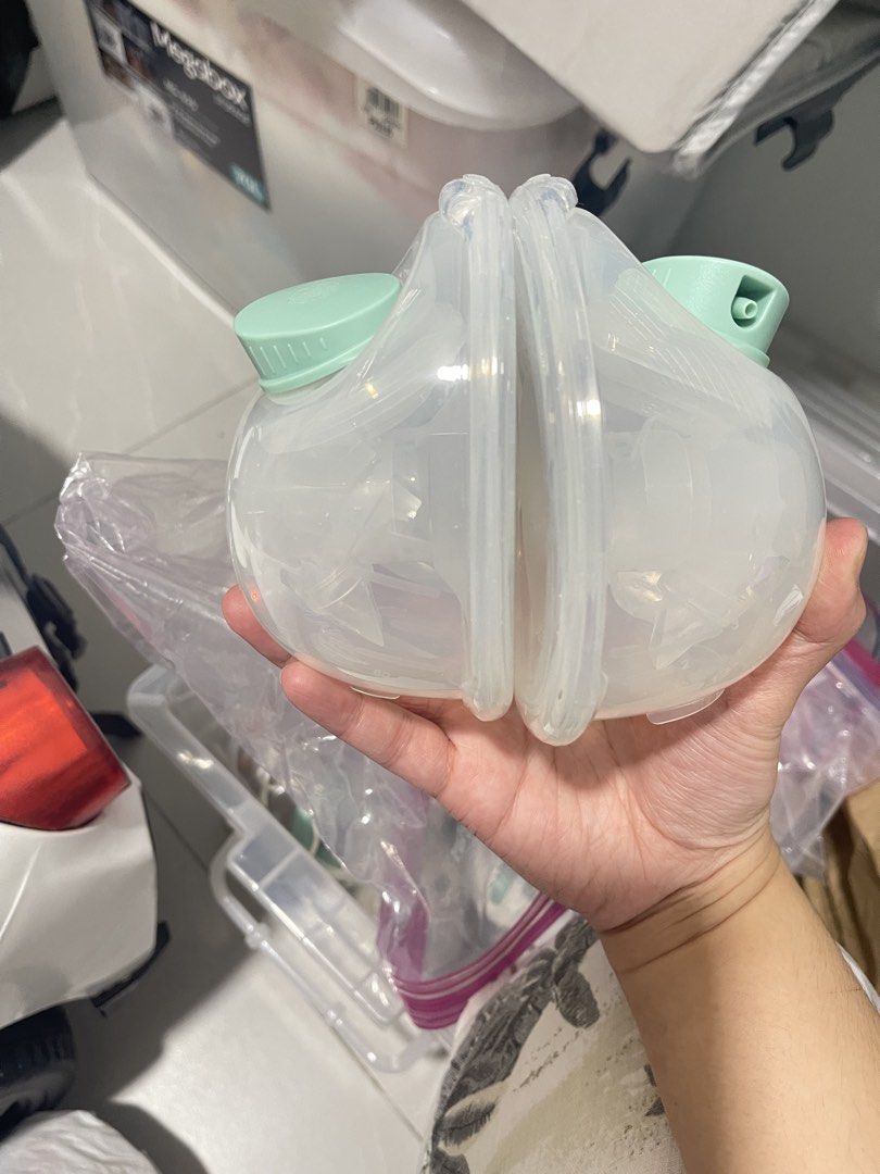 Flow X5 Breast Pump (Category: Breastfeeding & Bottle Feeding) located in Meycauayan. Submitted by twclvrdahyun (Listing ID 1424719255, Image 1). Description: used for 2 times only. hindi po ako nahiyang. mas nahiyang po sa horigen wondermore.