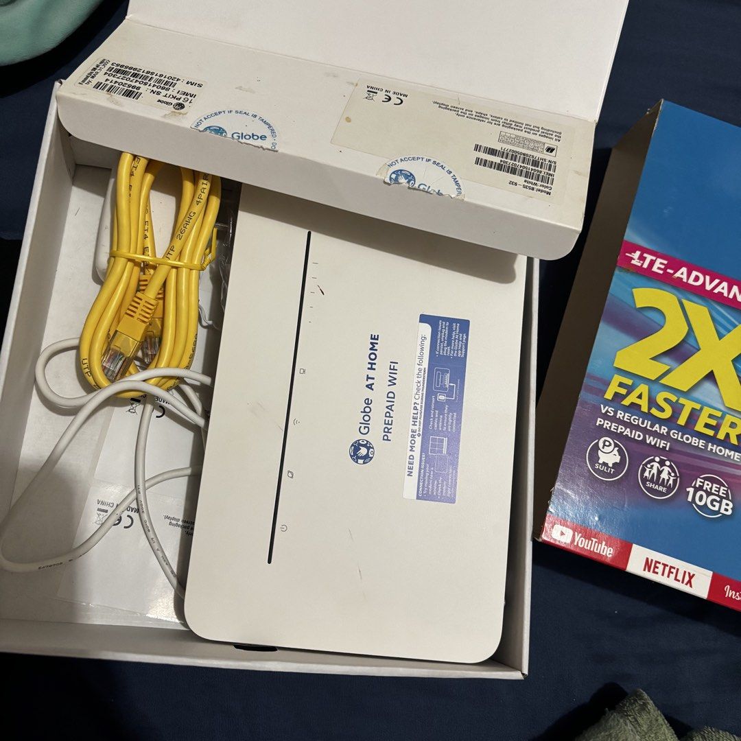 Globe At Home Prepaid WiFi LTE-Advanced (Category: Networking) located in Manila. Submitted by our2ndshoppe (Listing ID 1424880080, Image 3). Description: brandnew manila area globe wifi.