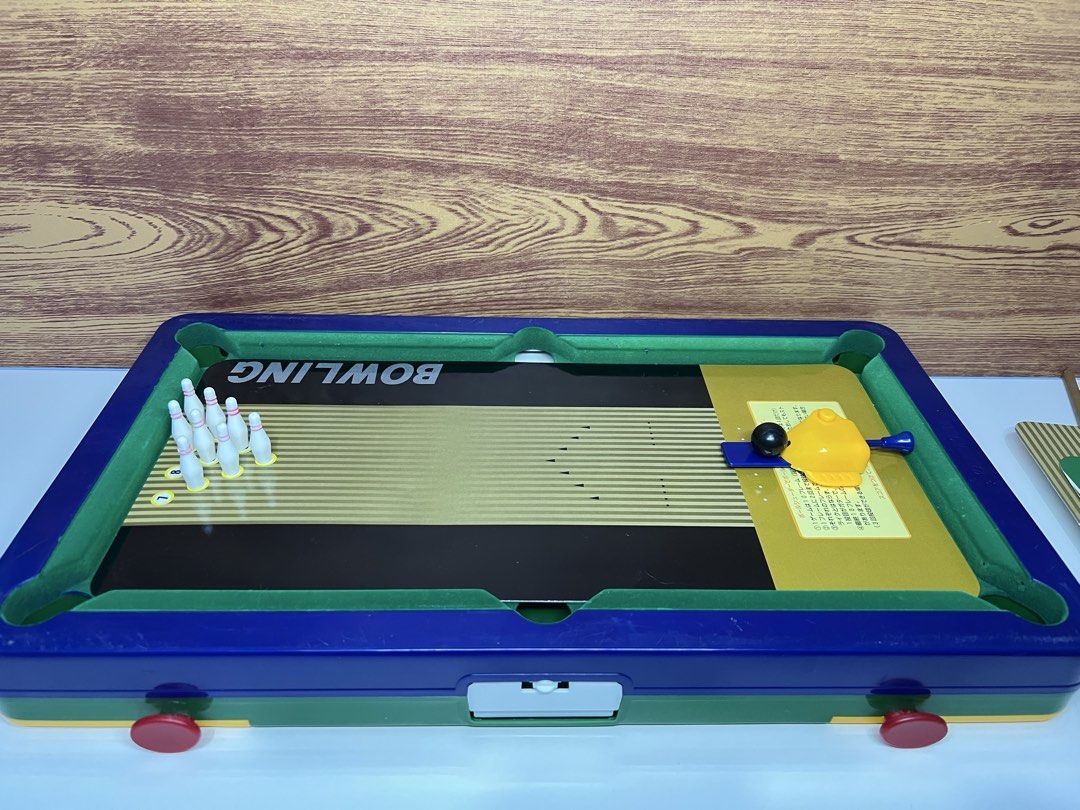 Hanayama Battle Queen Pocket Billiard Game (Category: Board Games & Puzzles) located in Bacoor. Submitted by momofkas1 (Listing ID 1424835298, Image 3). Description: .