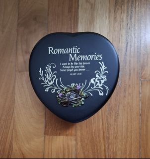 (Category: ) located in . Submitted by ellacarol (Listing ID 1424706657, Image 1). Description: .
