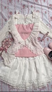 (Category: ) located in . Submitted by ariabunny (Listing ID 1424840801, Image 1). Description: .