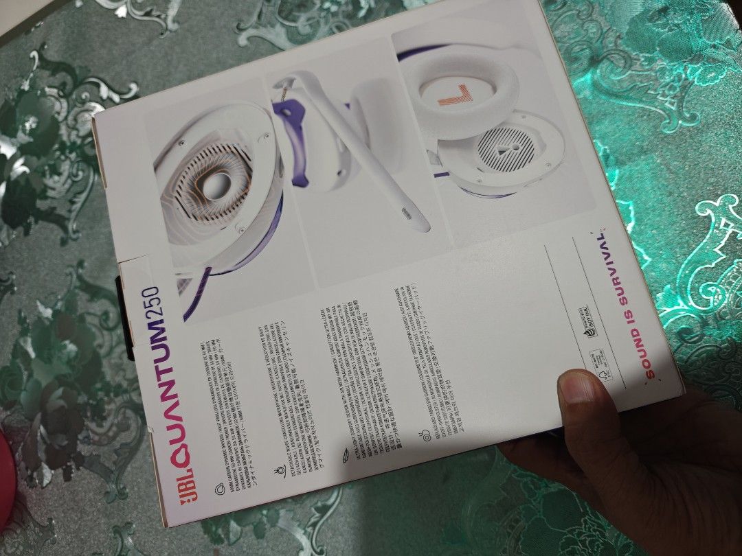 JBL Quantum 250 Gaming Headset (Category: Headphones & Headsets) located in Makati City. Submitted by ejimmy (Listing ID 1424722251, Image 3). Description: For SALE Brand New and Sealed Box JBL Quantum 250 gaming headset. Pwedeng pang PC, XBOX, PlayStation, Nintendo Switch at phone. Wired Multiplatform: Connects to PC, consoles, and mobile. JBL Quantum Spatial Sound: Customizable through the JBL QuantumENGINE software. Detachable Mic: For clear c