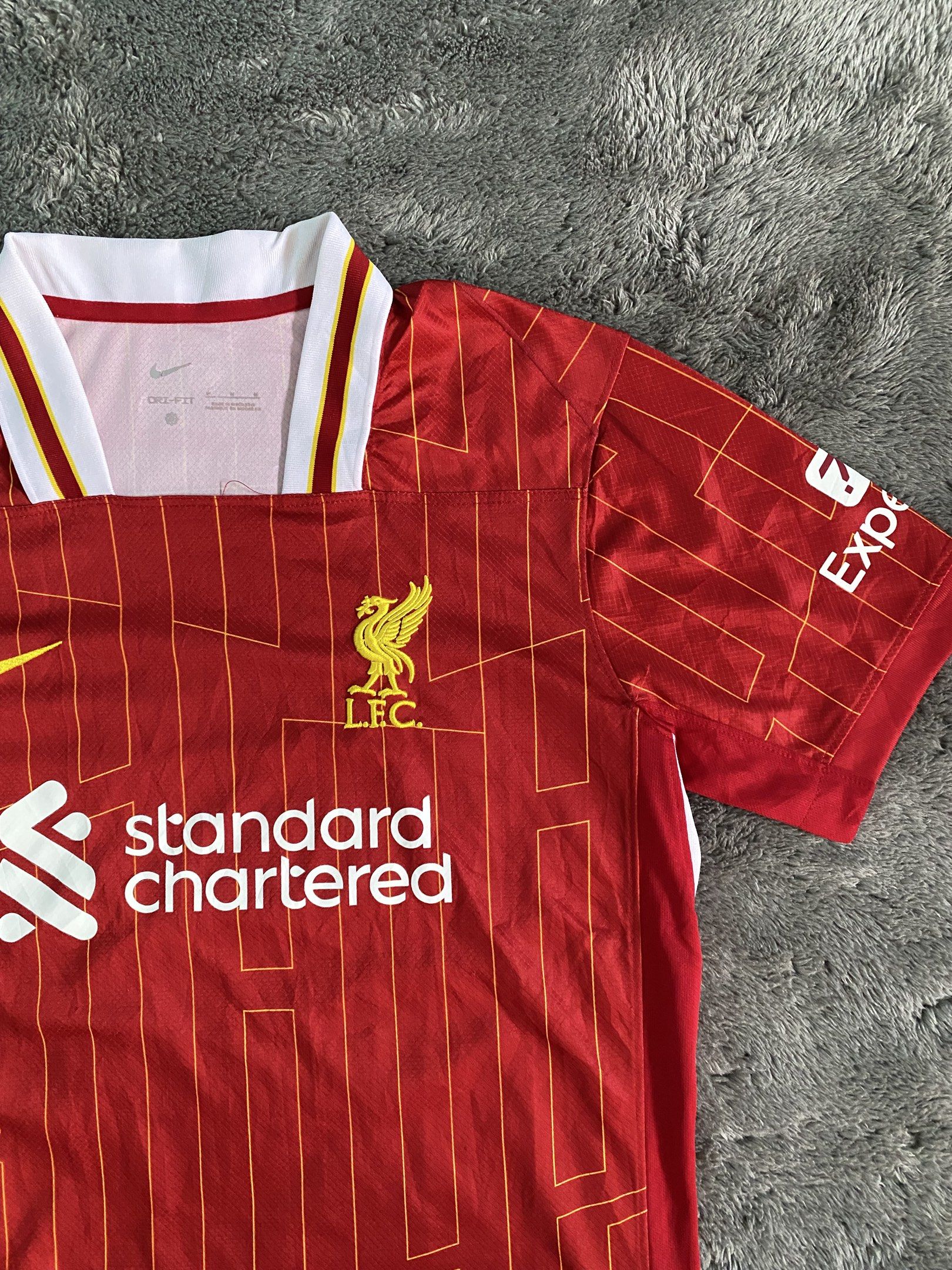 Liverpool FC Jersey (Category: Activewear) located in Liloan. Submitted by thehigherculture (Listing ID 1424737210, Image 2). Description: FC LIVERPOOL JERSEY Condition : excellent condition, crispy Dimes : 21 x 28 Size : large Issue : none 📩.