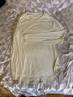 （分類：）位於 。 由 wild_lulumon 提交（商品編號 1424803012，圖片 1）。簡介： 。