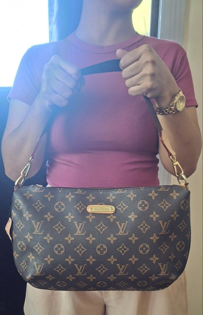 lv kili bag (Category: Luxury Bags & Wallets) located in Cebu City. Submitted by cloverseven23 (Listing ID 1424833815, Image 1). Description: .
