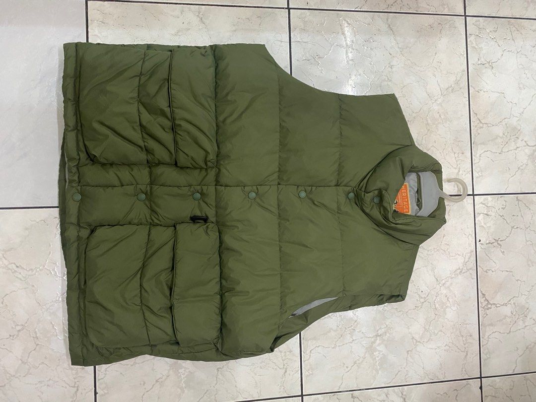Maden Workwear Vest (Category: Vests) located in Quezon City. Submitted by loloyz123 (Listing ID 1424778285, Image 1). Description: Maden Workwear heritage Vest Condition: Very good Color rate: 10/10 Color: Army Green Size: Xlarge L: 25 W: 24 inches.