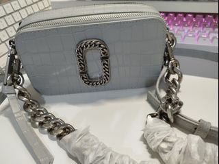 (Category: ) located in . Submitted by anythinggoesshop (Listing ID 1424803801, Image 1). Description: .