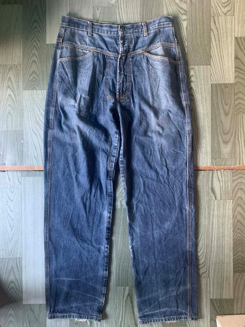 Marithe Francois Girbaud Carpenter Jeans (Category: Jeans) located in Pasig City. Submitted by jstnisidor81288 (Listing ID 1424760546, Image 1). Description: Authentic Size 34 length 45 Need wash only.