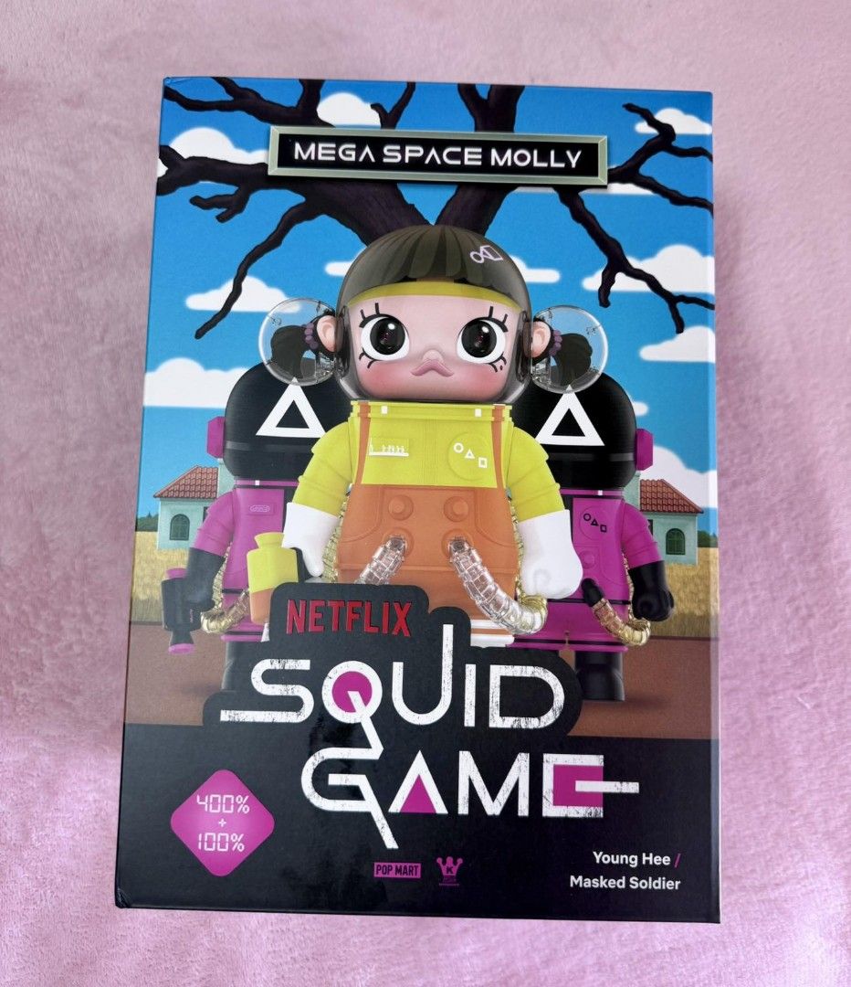 Mega Space Molly x Squid Game 400% + 100% (Category: Designer & Blind Box Toys) located in Muntinlupa City. Submitted by kogetit (Listing ID 1424734256, Image 3). Description: Step into the world of iconic collectibles with the Mega Space Molly x Netflix Squid Game 400% — where designer art meets one of the most legendary series of our time. Standing at an impressive 400% scale, this limited collectible fuses the futuristic charm of Space Molly w