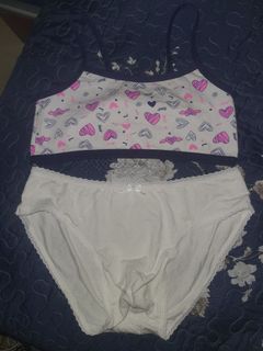(Category: ) located in . Submitted by epinormous (Listing ID 1424882476, Image 1). Description: .