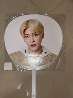 （分類：）位於 。 由 moonnnlightt 提交（商品編號 1424859672，圖片 1）。簡介： 。