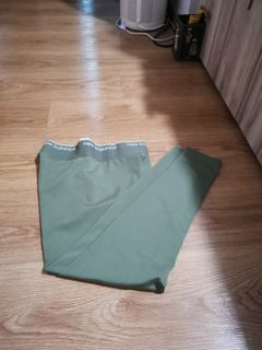 (Category: ) located in . Submitted by beyourbest (Listing ID 1424823397, Image 1). Description: .