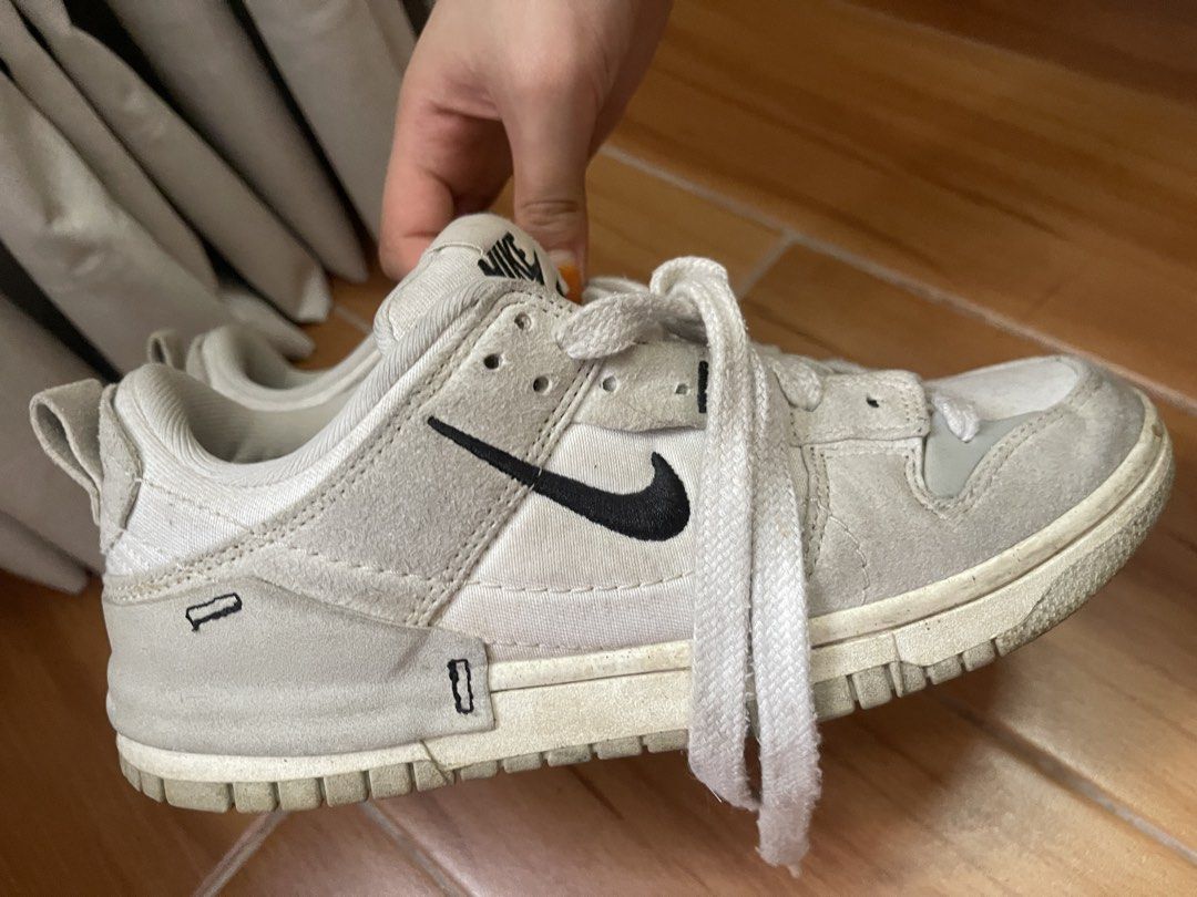 Nike Dunk Low Disrupt 2 - pale ivory black (Category: Sneakers) located in Las Pinas. Submitted by bfastclb (Listing ID 1424758794, Image 1). Description: - needs cleaning.
