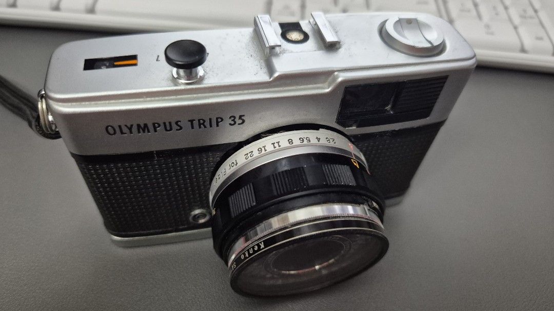 Olympus Trip 35 Film Camera (Category: Cameras) located in Angeles City. Submitted by dps733 (Listing ID 1424707232, Image 3). Description: still works from last use good lens no haze comesnwith lens filter current issue - loose lens, needs repair.