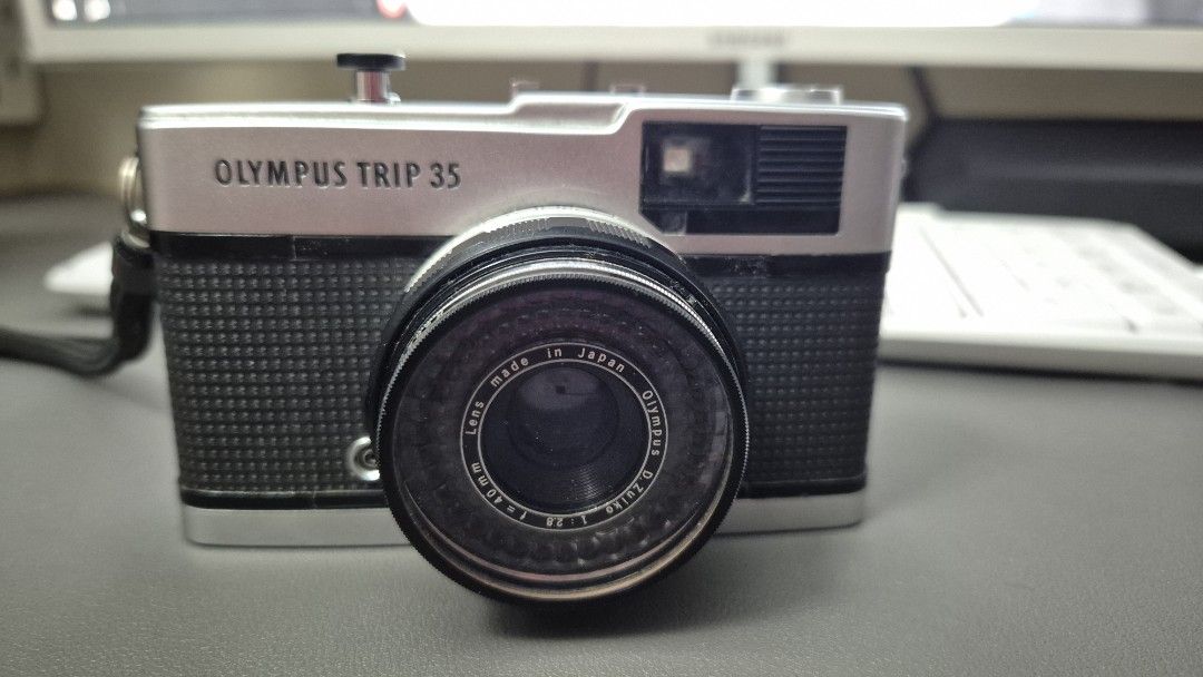 Olympus Trip 35 Film Camera (Category: Cameras) located in Angeles City. Submitted by dps733 (Listing ID 1424707232, Image 2). Description: still works from last use good lens no haze comesnwith lens filter current issue - loose lens, needs repair.