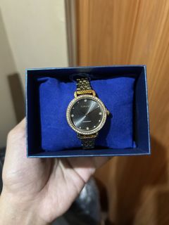 (Category: ) located in . Submitted by kickscouture (Listing ID 1424787686, Image 1). Description: .