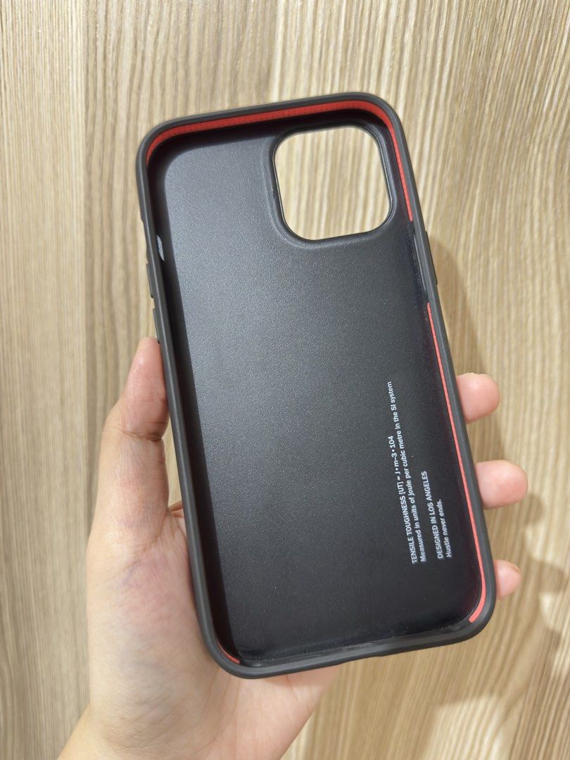 Original Casetify Case - iPhone 11pro Max (Category: Cases & Sleeves) located in Quezon City. Submitted by jgsellss (Listing ID 1424874351, Image 3). Description: - Original Casetify Case - Compatible with iPhone 11 Pro Max - Features a unique dog design - Black background.