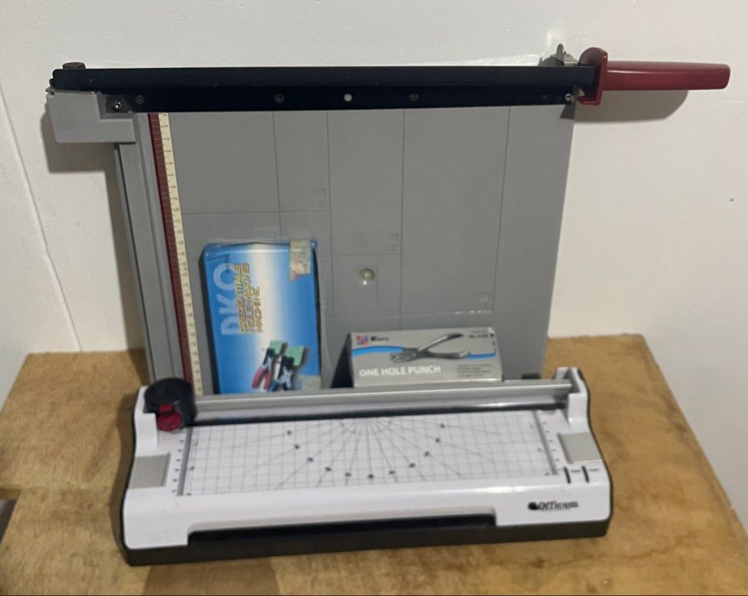 Paper Cutter Set - DKO, Office, and One Hole Punch (Category: Craft Supplies & Tools) located in Las Pinas. Submitted by ball_istic (Listing ID 1424878459, Image 1). Description: Laminator,cutter&hole punchers +sf.