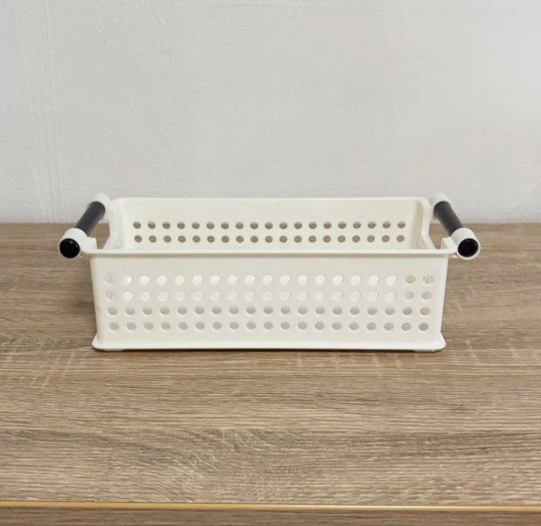 Plastic Storage Basket446854127347322880