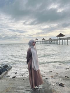 (Category: ) located in . Submitted by ayeshamzn (Listing ID 1326778046, Image 1). Description: .