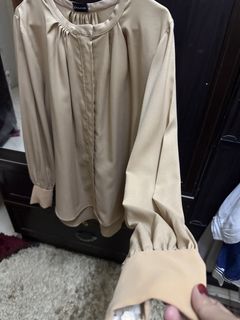 (Category: ) located in . Submitted by neo4855 (Listing ID 1424728294, Image 1). Description: .