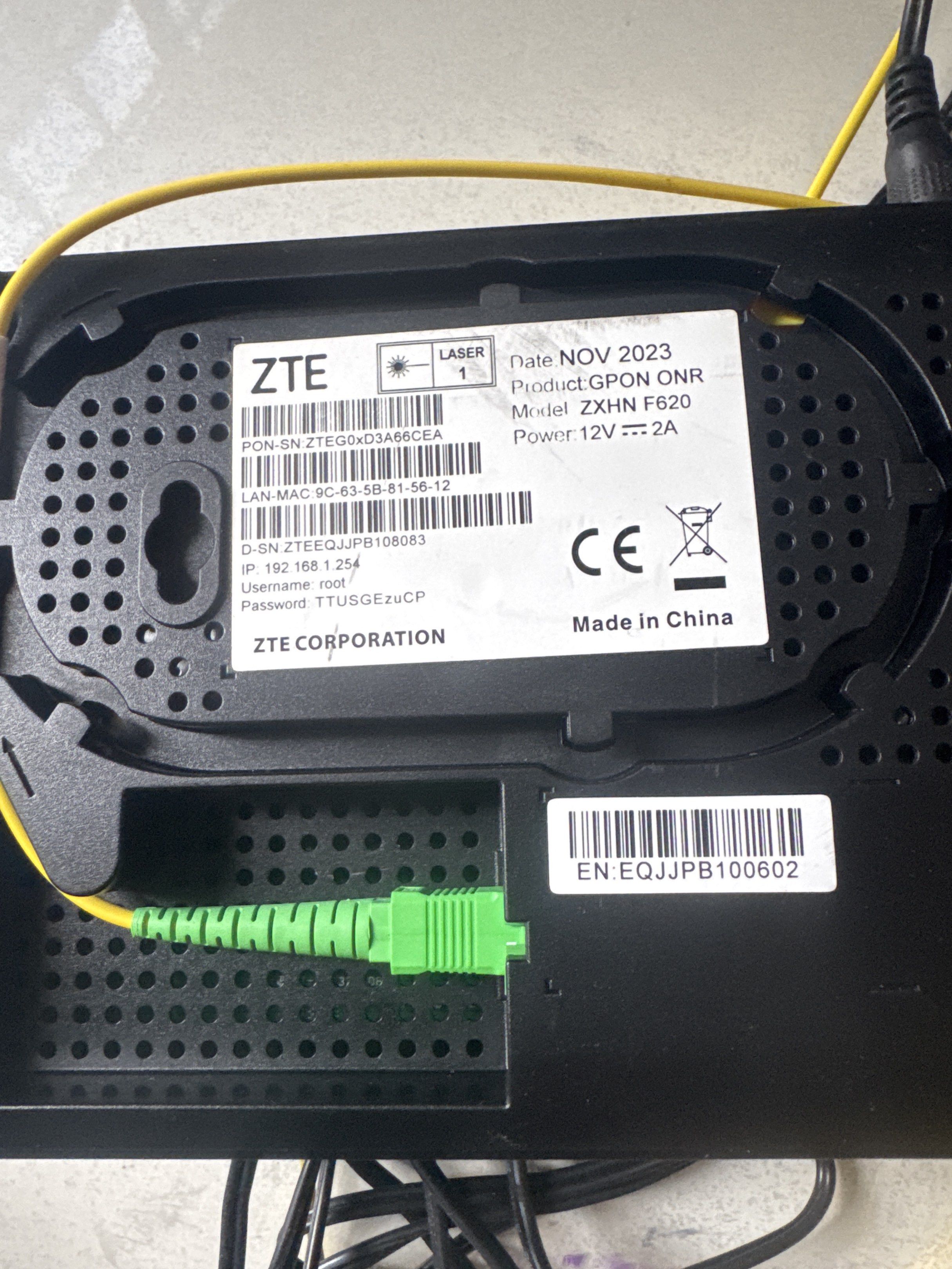 Singtel ZTE ZXHN F620 Optical Network Router, Computers & Tech, Parts ...